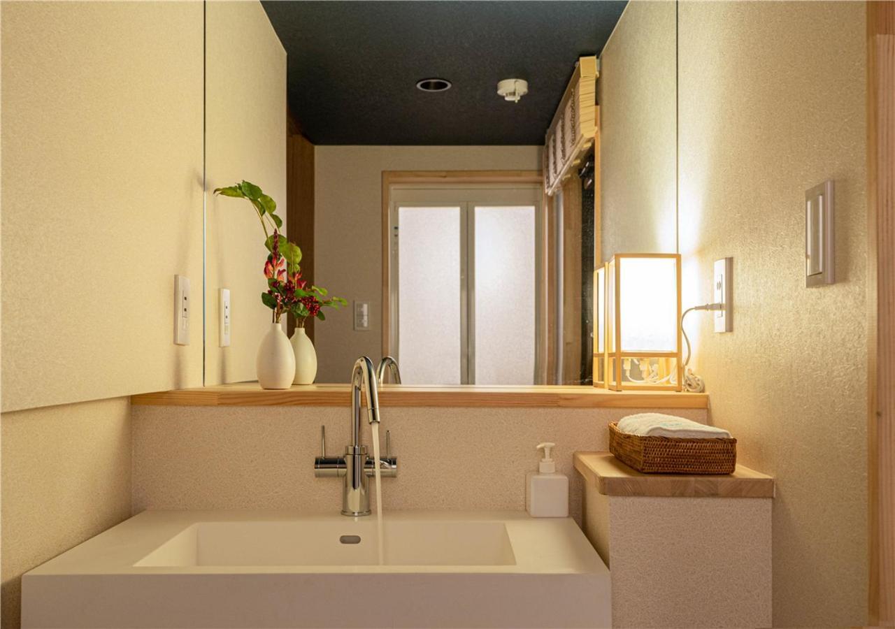 Вилла 谷町君・星屋・秋の家 Киото Экстерьер фото