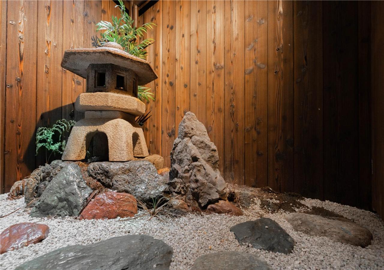 Вилла 谷町君・星屋・秋の家 Киото Экстерьер фото
